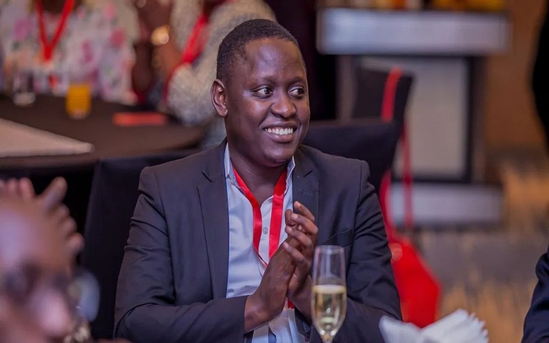 Un Rwandais décroche le premier poste à l’initiative numérique France-Afrique