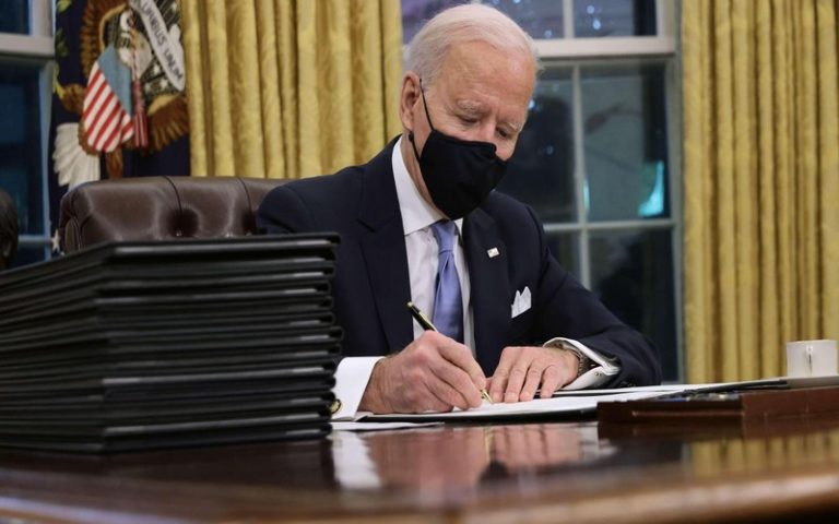 Joe Biden signe le décret portant sur le retour des États-Unis dans l&rsquo;Accord de Paris sur le climat
