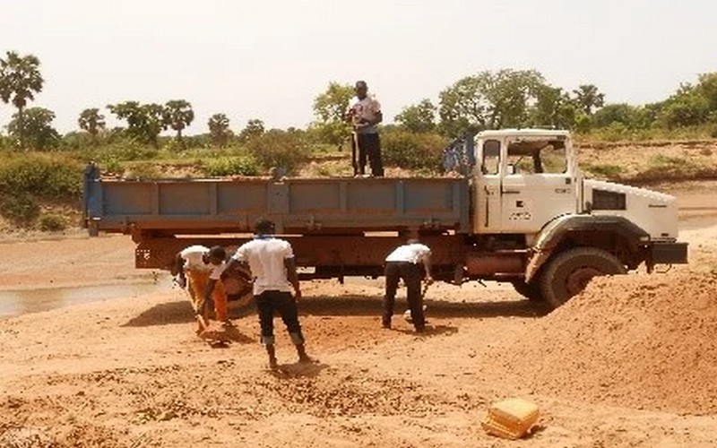 La Gendarmerie sénégalaise démantèle un réseau d’exploitation clandestine des carrières à Kolda