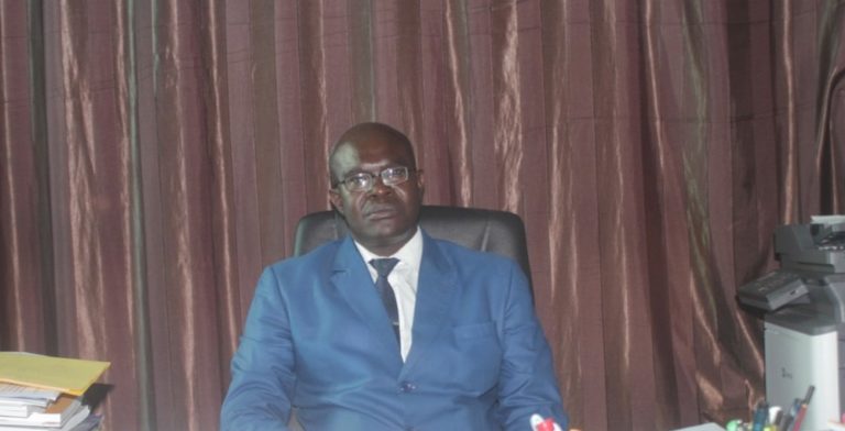 Le CEFE participe à améliorer et à renforcer les thématiques environnementales développées dans le curriculum de l’éducation de base au Sénégal, selon Dr. Gora NIANG