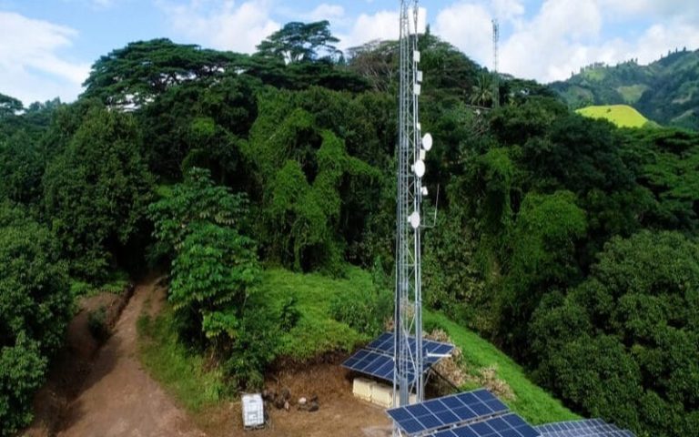 Vers la construction de construire 2 000 pylônes alimentés à l’énergie solaire pour Orange en RDC