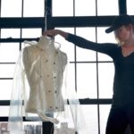 MODE: Robes en algues et baskets en champignons: la mode du futur
