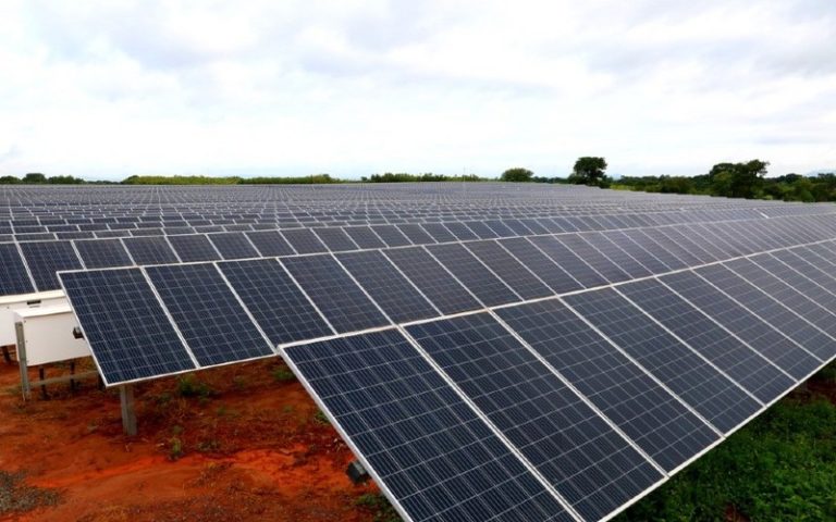 Le Togo a officiellement inauguré la centrale solaire Sheikh Mohamed Bin Zayed de Blitta