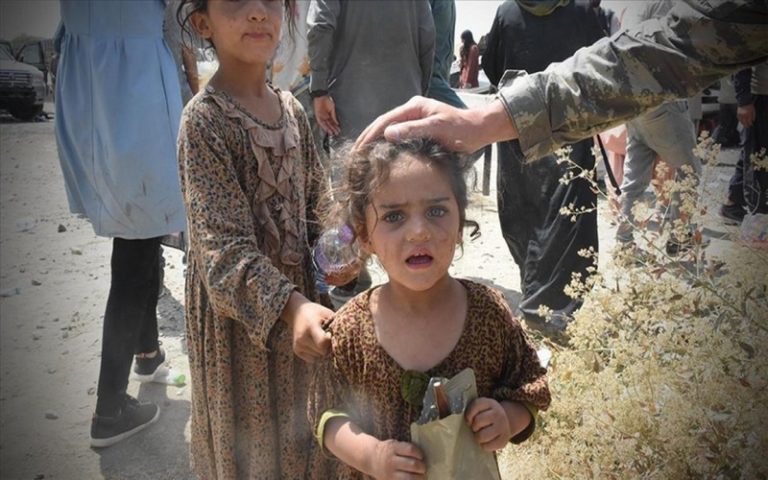 La famine menace près d’un million d’enfants afghans, se désole l’UNICEF