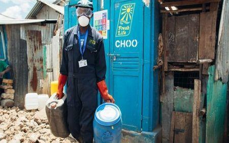 Innovation : Sanergy fabrique de l’engrais et les protéines animales grâce aux toilettes sèches au  Kenya