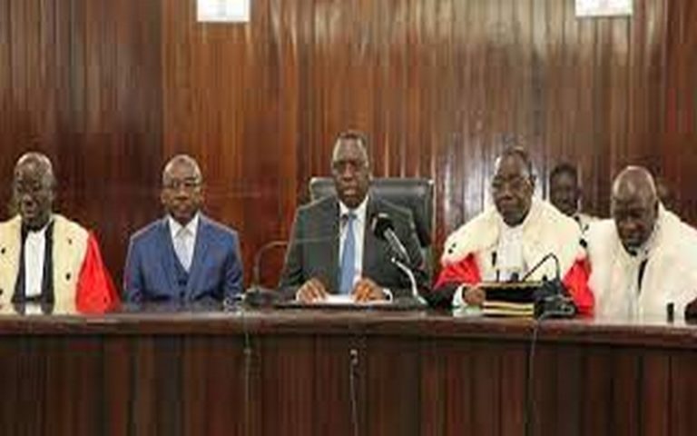 Contre les occupations anarchiques, constructions et lotissements irréguliers, Macky Sall appelle à soutenir la DSCOS
