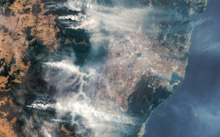 La fumée des grands feux de forêt semble affecter la couche d’ozone