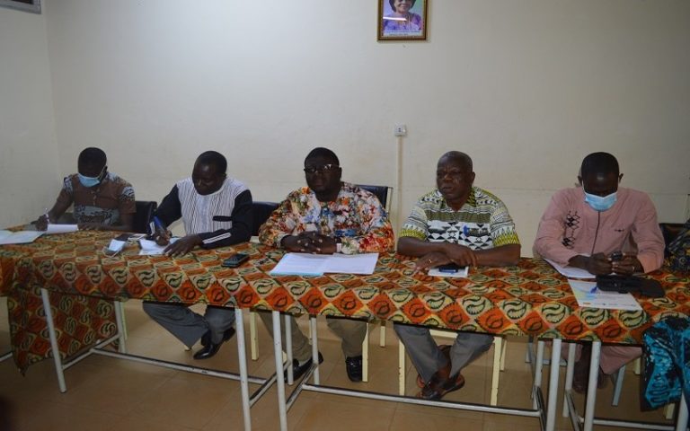 Migration des Burkinabè : Les ménages avec expérience migratoire en Côte d&rsquo;Ivoire sont plus pauvres, selon les résultats d’une enquête