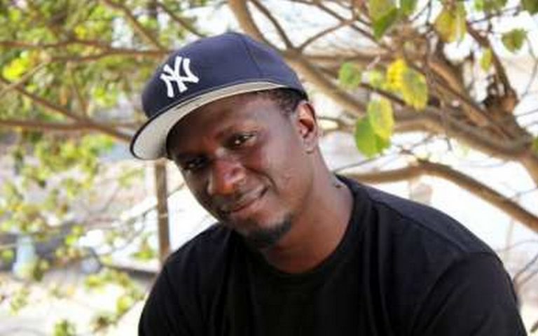 Consommer local : Simon Kouka lance une campagne de promotion du sac scolaire au Sénégal
