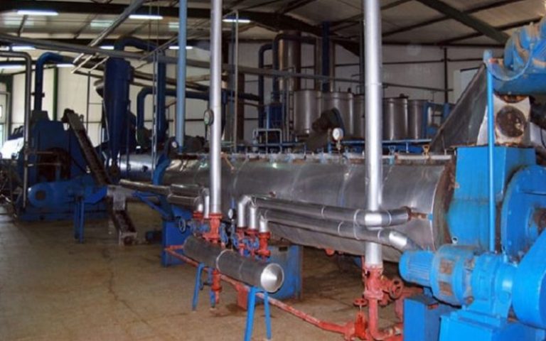 Vers un cadre réglementaire des usines de farine de poisson au Sénégal