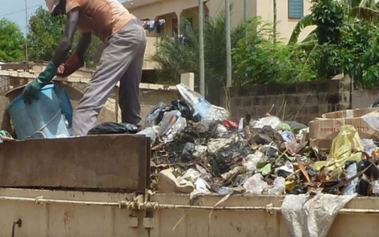 Togo : L’AFD injecte 131 millions francs CFA dans la revalorisation des déchets à Lomé