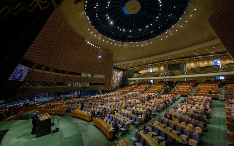 Les Nations unies adoptent une résolution « historique » pour la justice climatique