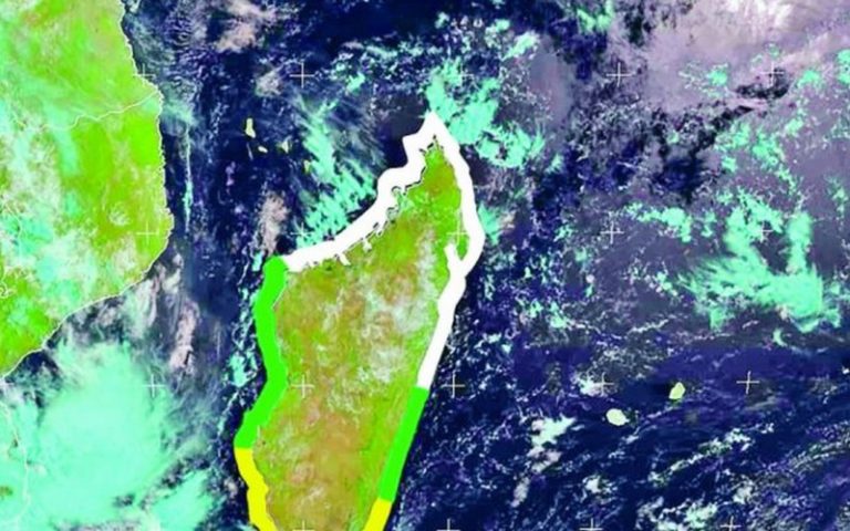Madagascar : Devenu « forte tempête tropicale », Freddy mord de nouveau les côtes