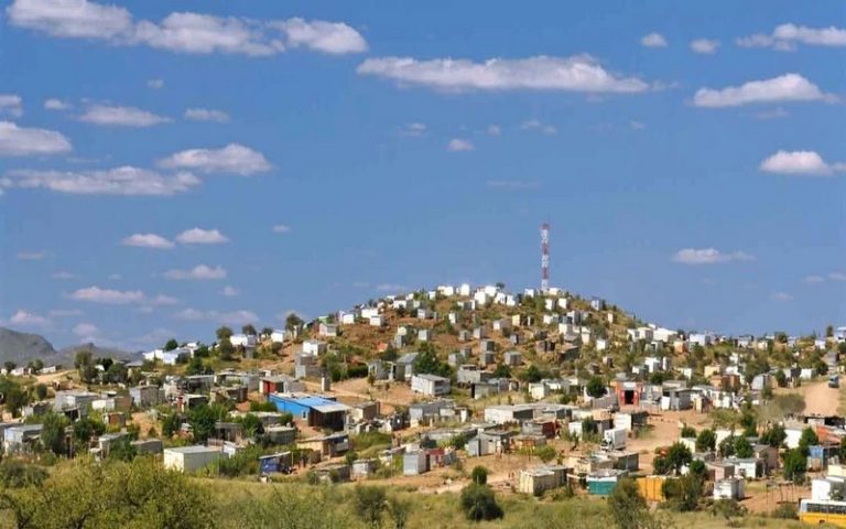 BAD : L’UMDF octroi un don de 485 000 dollars à la Namibie au profit des quartiers informels en zones urbaines
