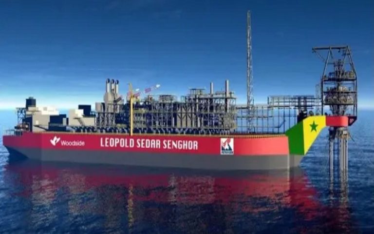 Woodside annonce la commercialisation du premier baril de pétrole au Sénégal