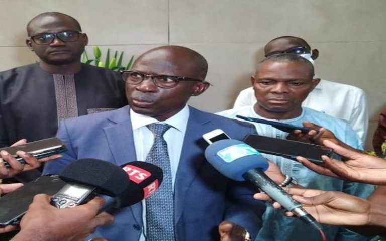 Le ministère sénégalais du Pétrole et des Energies rappelle l’urgence d’allier baisse des coûts de production et réduction des effets du changement climatique