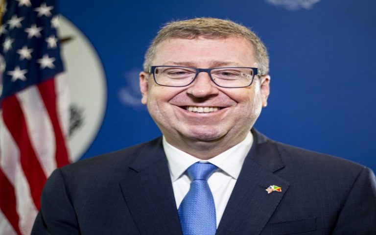 Préservation de l’environnement, de la biodiversité… l’ambassadeur des Etats-Unis en République du Congo à cœur ouvert dans les Dépêches de Brazzaville