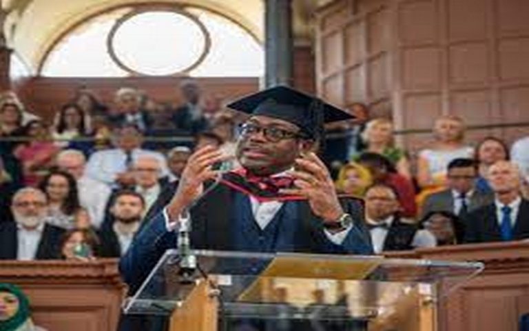 Lutte pour le climat : Le président de la BAD appelle les diplômés du MBA d’Oxford à être des acteurs du changement