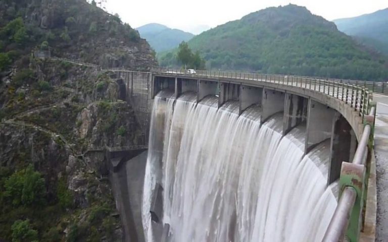 Vers la construction d’un méga-barrage de 1 000 mégawatts d’électricité au Kenya