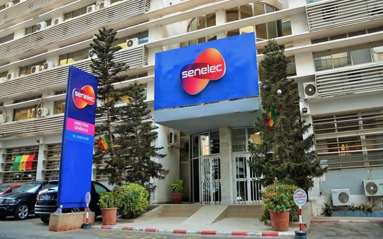 Accès universel à l’électricité au Sénégal : La SENELEC met en avant les enjeux sociaux et environnementaux