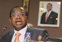 Des « progrès » notés dans le dédommagement des fermiers blancs expropriés, selon le gouvernement du Zimbabwe