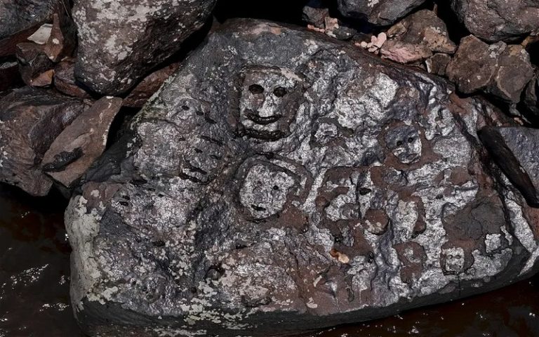 En Amazonie, la sécheresse révèle d’anciennes gravures