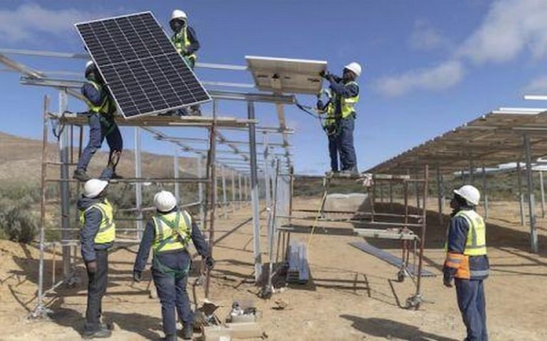 Les énergies renouvelables ont déjà généré 320 000 emplois en Afrique, et la marge de progression est énorme (rapport)