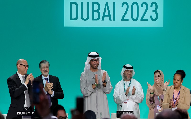 COP28 : Adoption universelle historique pour une « transition hors des énergies fossiles »