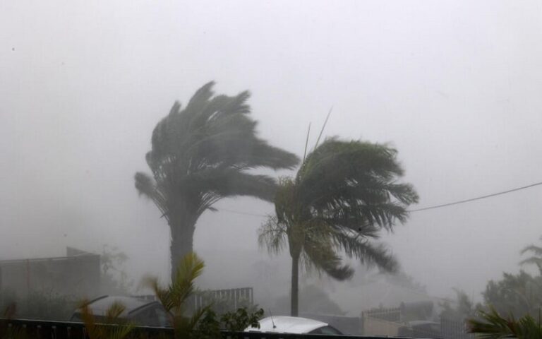 Le cyclone Belal fait ses premiers dégâts sur l&rsquo;île Maurice