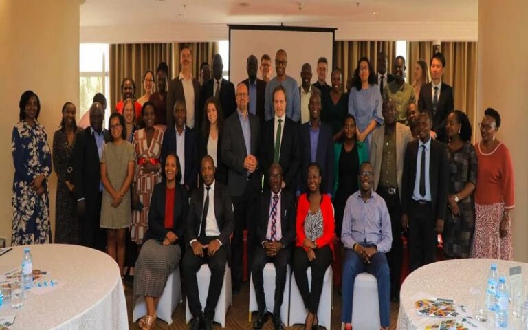 L’Ouganda fait un premier pas vers l’intégration du modèle d’économie circulaire dans sa stratégie nationale grâce au soutien de la BAD