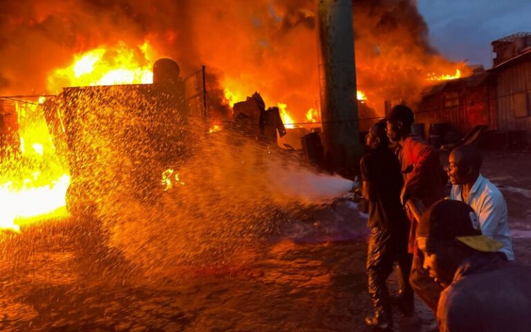 L’explosion d’un camion-citerne au Kenya fait au moins 3 morts