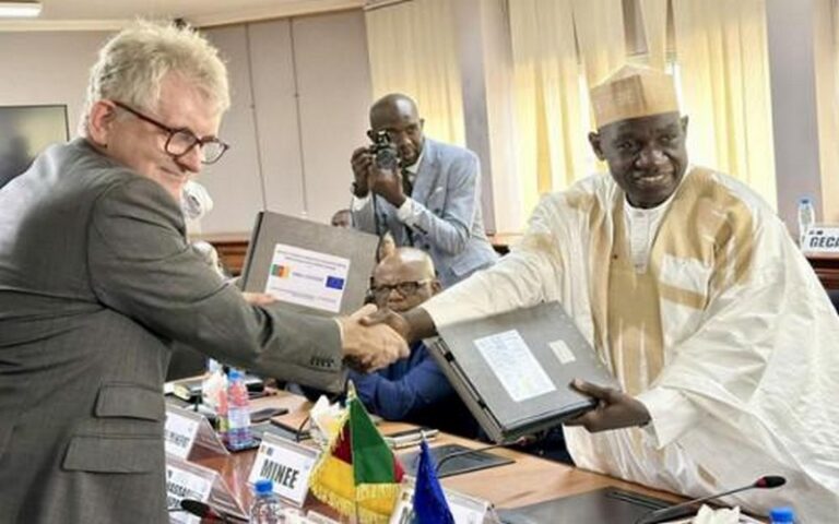 Promotion des énergies renouvelables : Le Cameroun et l’UE signent deux conventions de financements de deux programmes