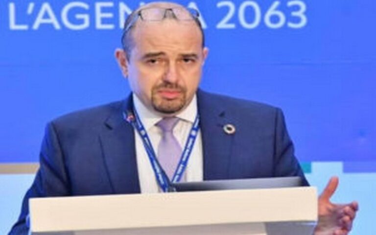 La CEA plaide pour la suspension du paiement des intérêts de la dette des pays africains touchés par les catastrophes climatiques