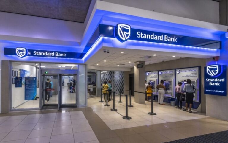 La SFI prête 300 millions $ à Standard Bank pour des projets d’énergie vertes et de logement en Afrique du Sud                        