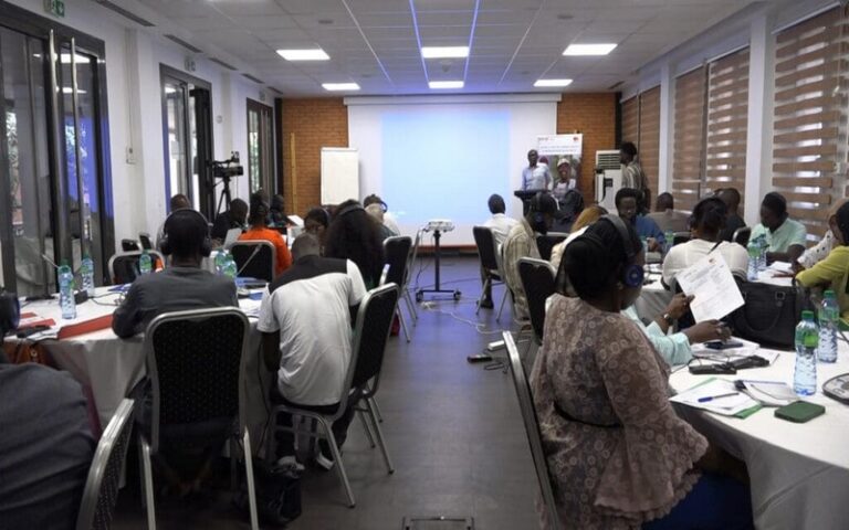 Une étude conclue que les jeunes africains sont « innovants » et « travailleurs »
