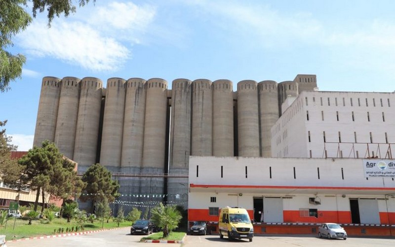 L’Algérie inaugure une unité de stockage de céréales à Boumerdès