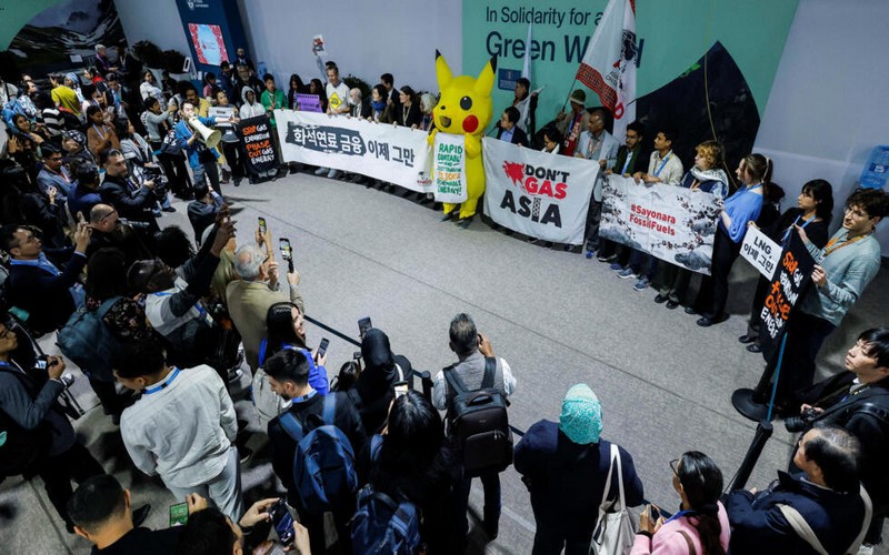 COP29 : Près de 1 800 lobbyistes des énergies fossiles accrédités à Bakou, les ONG dénoncent une influence inacceptable