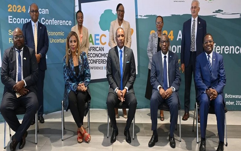 Le président du Botswana appelle à une gouvernance responsable pour garantir la prospérité économique de l’Afrique