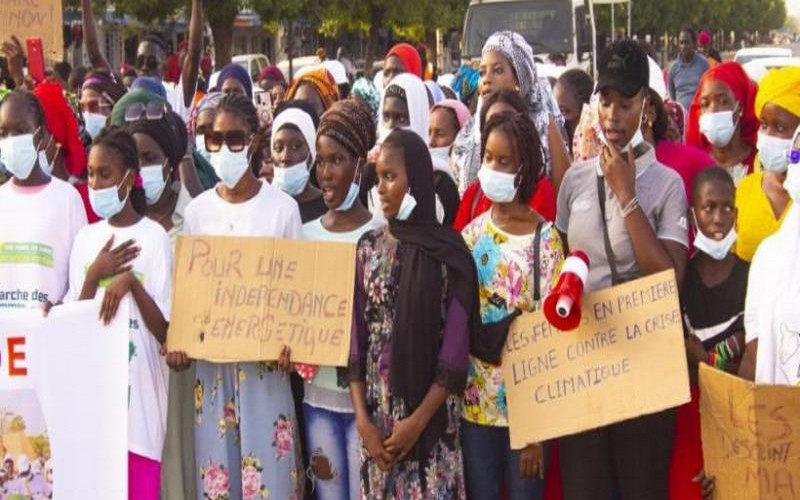 Marche des femmes à Dakar (Sénégal) pour une justice climatique : appel à l’action avant la COP29