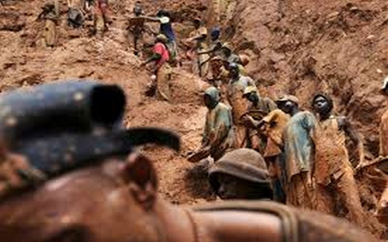 Sénégal : 32 orpailleurs arrêtés par les rangers du parc national de Niokolokoba à Tambacounda avec saisie de matériel