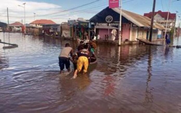 Montée des eaux du lac Tanganyika La ville d'Uvira face à un défi humanitaire et environnemental majeur en RDC