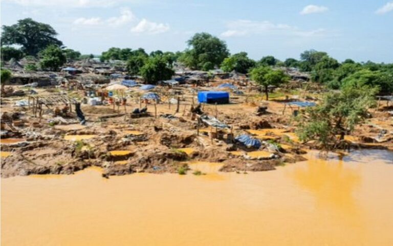 Pollution du fleuve Gambie par l’orpaillage semi-industriel : Le forum civil alerte sur les impacts environnementaux à Tomboronkoto