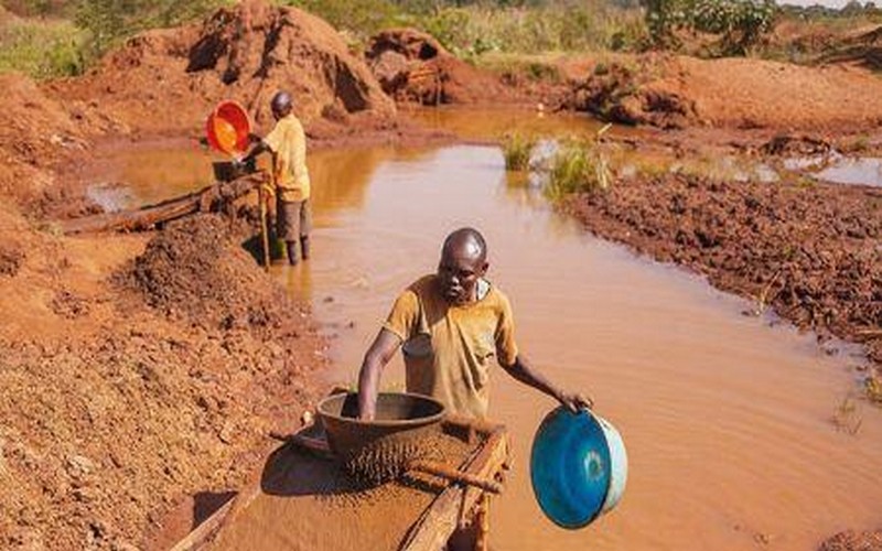 Guinée : 55% des habitants des zones minières en pauvreté sévère, selon un nouveau rapport