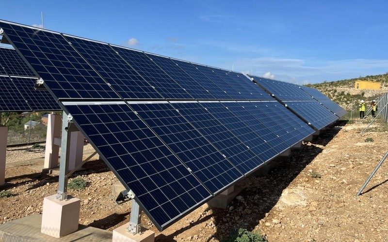 Madagascar : Objectif ambitieux d’électrification de 80% de la population d’ici à 2030 avec le pacte national pour l’énergie