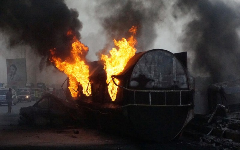 Nigeria : Explosion d’un camion-citerne dans l’État de Niger, au moins plus de 80 morts recensés  