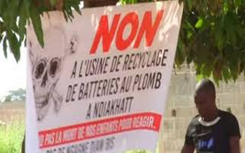 Pollution à Ndiakhate (Sénégal) : Les villages de Pout et Keur Moussa dénoncent la reprise de l’usine de recyclage de plomb et ses impacts sur la santé et l’agriculture