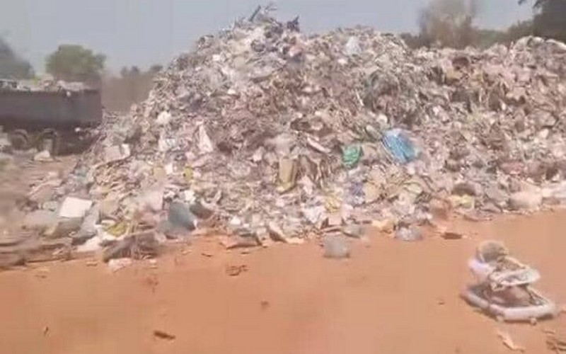 Des organisations de défense des droits humains réclament la fermeture de la décharge publique de Tobor (Sénégal) pour protéger l’environnement et la santé des habitants