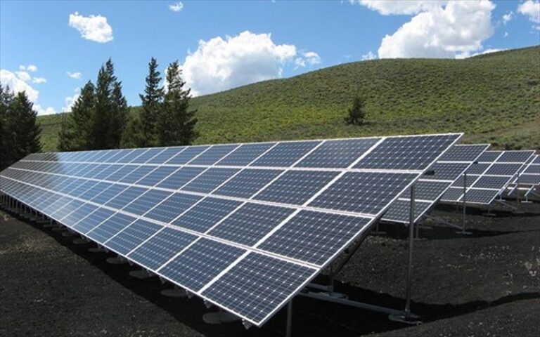 Le Nigeria et l’ONU lancent un fonds de 500 millions de dollars pour promouvoir l’électrification décentralisée via les énergies renouvelables